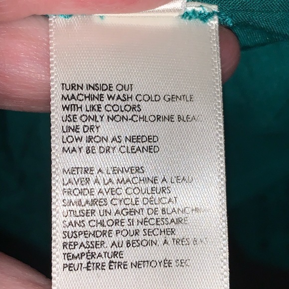 ❌SOLD❌ Anthropologie Lelia Eyelet Midi Dress - Picture 13 of 14